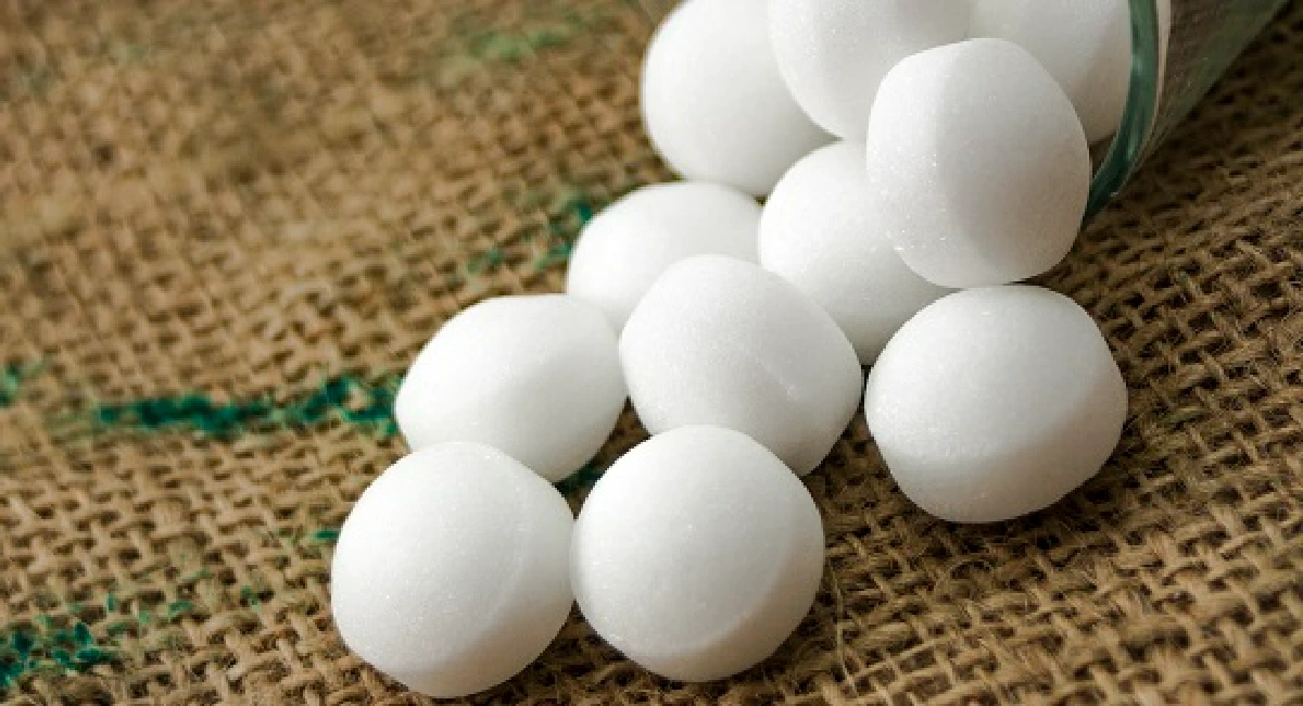 Moth balls